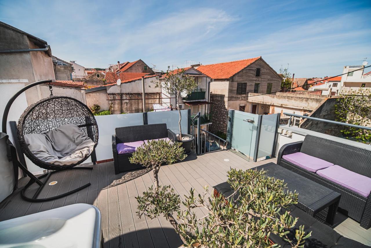 Downtown Luxury Apartments With Hot Tub Vodice Exterior photo