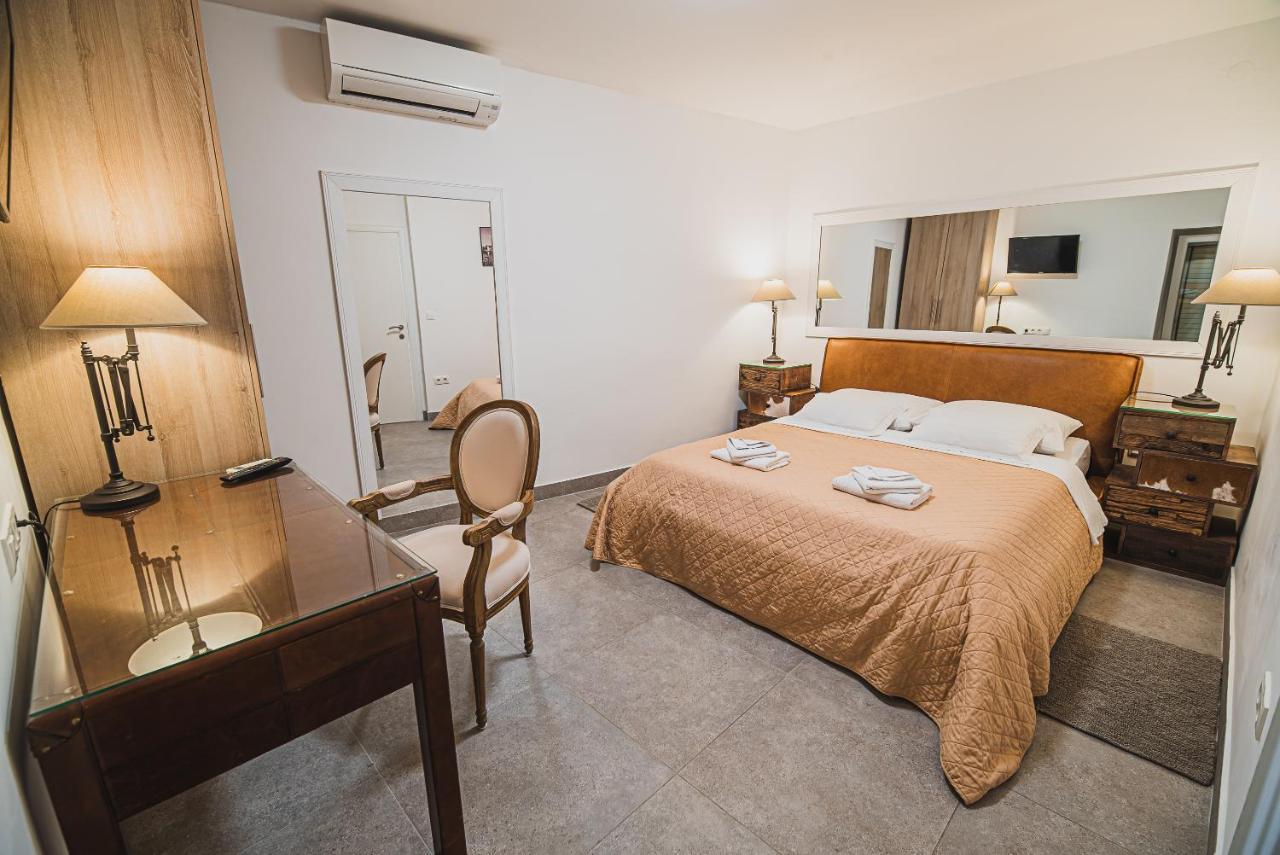 Downtown Luxury Apartments With Hot Tub Vodice Exterior photo